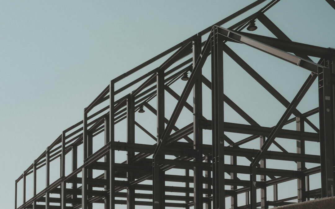 Acciaio per strutture: come scegliere il materiale adatto